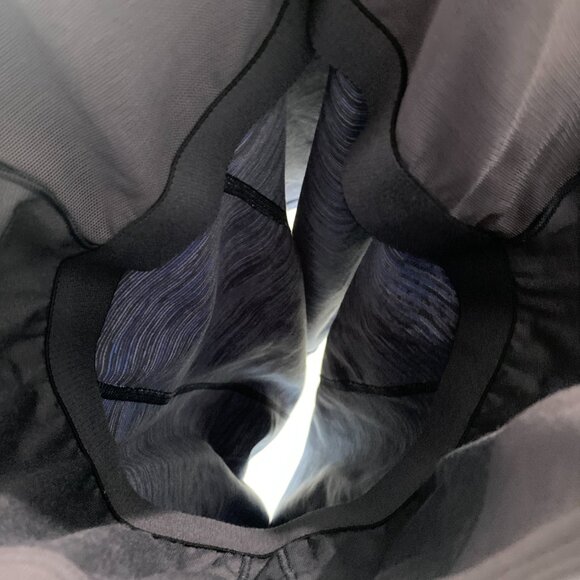 Lululemon Blue Space Dye Racerback Athletic Tank Top with Built-In Bra | Size 6 - Picture 5 of 5